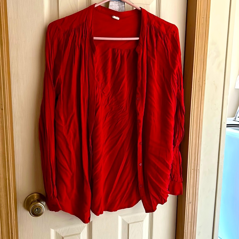 Old navy red blouse